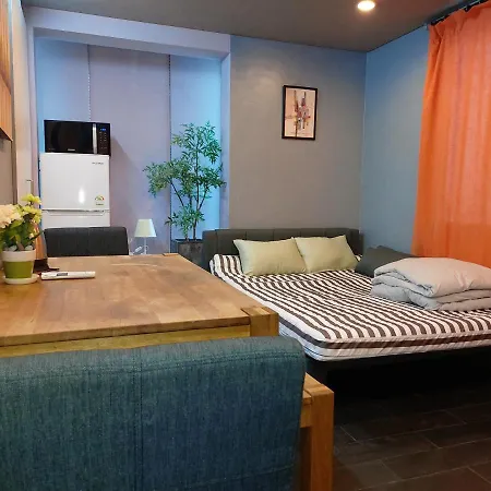 Buzz Guesthouse